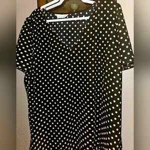 NWT Black & Gold Polka Dot V-Neck Top